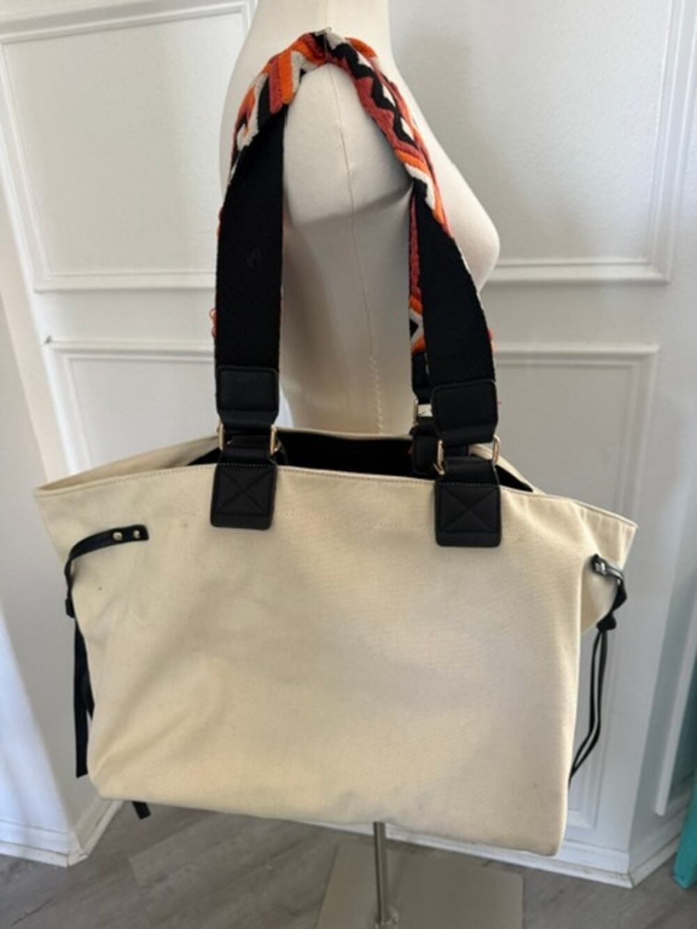 LARGE CANVAS CINCHED TOTE-BAG FROM THE BAND AHDORNED